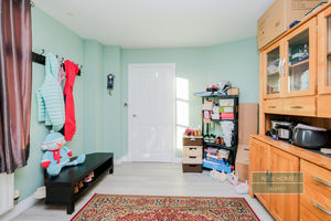 Photo 11- click for photo gallery